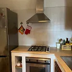 Tuscia Backpackers דירה